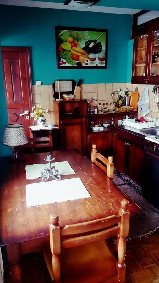 Vila De Turist Nova Varos Luaran gambar