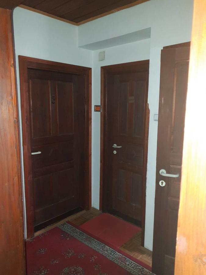 Vila De Turist Nova Varos Luaran gambar